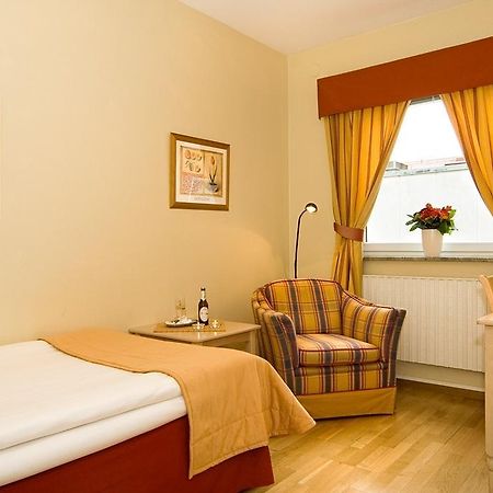 Hotel Plaza - Sweden Hotels Malmo Room photo